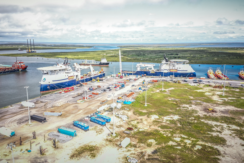 C-Innovation-Port-Fourchon-multi-vessel-docking-facility